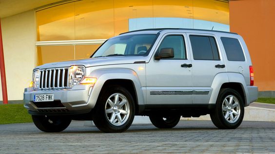 سيارات جيب للبيع أقل من 15000 درهم في الشارقة الإمارات
