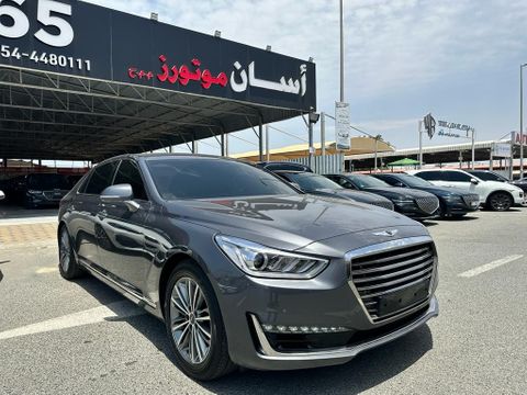 للبيع سيارة هيونداي جينيسيس موديل 2020 في دبي الامارات 