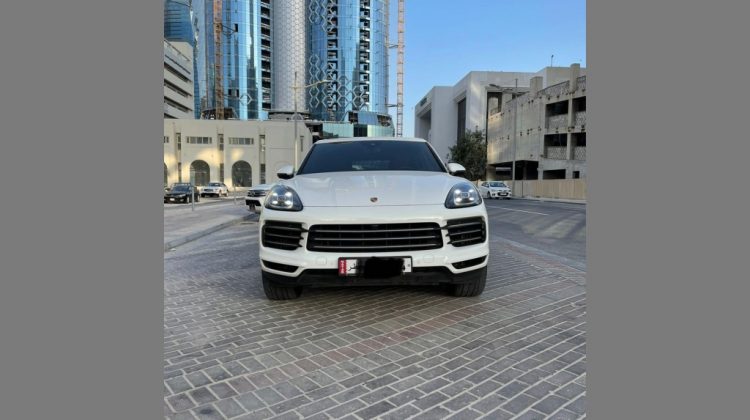 سيارة بورش كايين في 6 2019 مستعملة للبيع في قطر