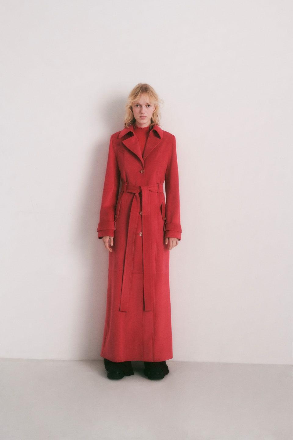 المعطف الفرو الأحمر الواسع