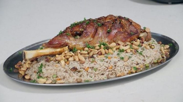 طريقة عمل أوزي لحم الخروف مع الأرز من المطبخ الاماراتي