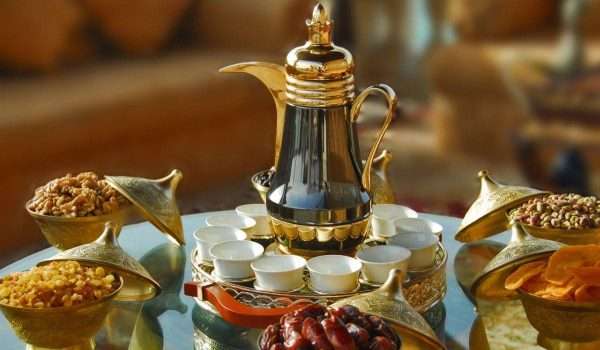 طريقة عمل القهوة العربية الاماراتية